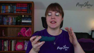 Sex Toy Review - Fun Factory Stronic Petite Pulsating Silicone Dildo, Courtesy Of Peepshow Toys! on femdomerotic.com